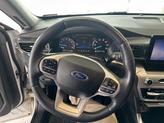 Thumbnail of 2020 Oxford White Ford Explorer