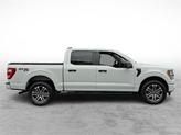 Thumbnail of 2022 Oxford White Ford F-150