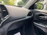 Thumbnail of 2022 Granite Crystal Clearcoat Metallic Jeep Cherokee
