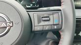 Thumbnail of 2025 2t Red Blk Roof Nissan Kicks