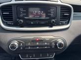 Thumbnail of 2016 Snow White Pearl Kia Sorento