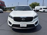 Thumbnail of 2016 Snow White Pearl Kia Sorento