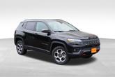 Photo of 2022 Diamond Black Jeep Compass