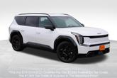 Photo of 2026 Glacial White Pearl Kia EV9
