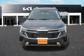 Thumbnail of 2025 Gravity Gray Kia Seltos