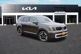 Photo of 2025 Dark Moss Kia Telluride