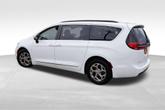 Thumbnail of 2023 Bright White Clearcoat Chrysler Pacifica