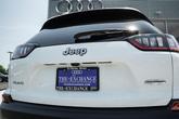 Thumbnail of 2020 Bright White Clearcoat Jeep Cherokee