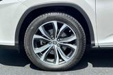 Thumbnail of 2018 Eminent White Pearl Lexus RX 350