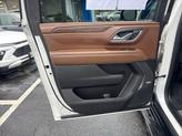 Thumbnail of 2023 Iridescent Pearl Tricoat Chevrolet Suburban