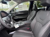 Thumbnail of 2026 Radiant White INFINITI QX60