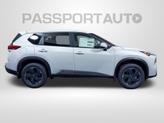 Thumbnail of 2026 Everest White Pearl Nissan Rogue