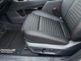 Thumbnail of 2026 Everest White Pearl Tricoat Nissan Rogue