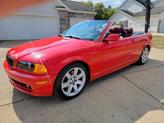 Thumbnail of 2001 Red BMW 325
