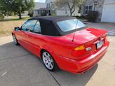 Thumbnail of 2001 Red BMW 325