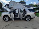 Thumbnail of 2021 Pearl Beige Metallic GMC Yukon