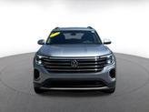 Thumbnail of 2024 Silver Mist Metallic Volkswagen Atlas