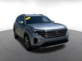 Thumbnail of 2024 Silver Mist Metallic Volkswagen Atlas