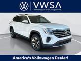 Photo of 2025 Pure White Volkswagen Atlas