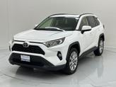 Photo of 2019 Super White Toyota RAV4