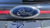 Thumbnail of 2018 Ingot Silver Ford Edge