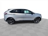 Thumbnail of 2018 Ingot Silver Ford Edge