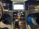 Thumbnail of 2018 White Platinum Metallic Tri-Coat Ford Taurus