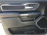 Thumbnail of 2019 Ivory White Tri-Coat Pearlcoat RAM 1500