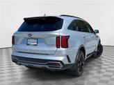 Thumbnail of 2021 Sparkling Silver Kia Sorento