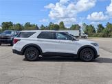 Thumbnail of 2025 Star White Metallic Tri-Coat Ford Explorer