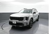 Photo of 2024 Wolf Gray Kia Sorento