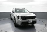 Thumbnail of 2024 Wolf Gray Kia Sorento