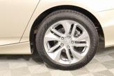Thumbnail of 2018 Champagne Frost Pearl Honda Accord