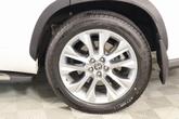 Thumbnail of 2023 Wind Chill Pearl Toyota Highlander Hybrid