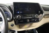 Thumbnail of 2023 Wind Chill Pearl Toyota Highlander Hybrid