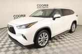 Thumbnail of 2023 Wind Chill Pearl Toyota Highlander Hybrid