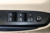 Thumbnail of 2016 Blizzard Pearl Toyota Highlander