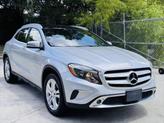 Thumbnail of 2016 Polar Silver Metallic Mercedes-Benz GLA-Class