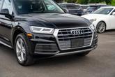 Thumbnail of 2020 Brilliant Black Audi Q5
