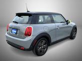 Thumbnail of 2021 Gray Metallic MINI SE Hardtop