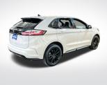 Thumbnail of 2024 Star White Ford Edge