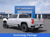 Thumbnail of 2025 Iridescent Pearl Tricoat Chevrolet Silverado 2500