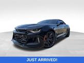Photo of 2023 Black Chevrolet Camaro