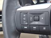 Thumbnail of 2023 Majestic White INFINITI QX60