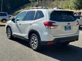Thumbnail of 2019 Crystal White Pearl Subaru Forester