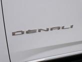Thumbnail of 2025 Summit White GMC Yukon
