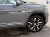 Thumbnail of 2025 Pure Gray Volkswagen Atlas