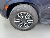 Thumbnail of 2024 Midnight Blue Metallic GMC Yukon