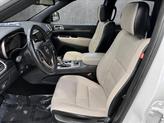 Thumbnail of 2016 Bright White Clearcoat Jeep Grand Cherokee