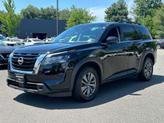 Thumbnail of 2024 Super Black Nissan Pathfinder